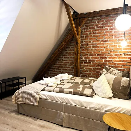 Loft 아파트 *